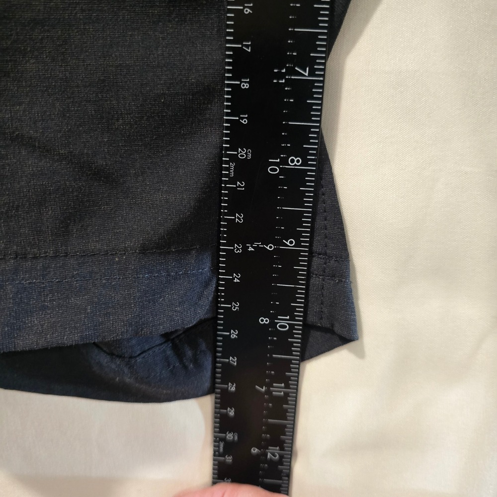 7 DIAMONDS PERFORMANCE Mens Shorts Size 33 Gray Performance Fabric Flat Front - Picture 9 of 12